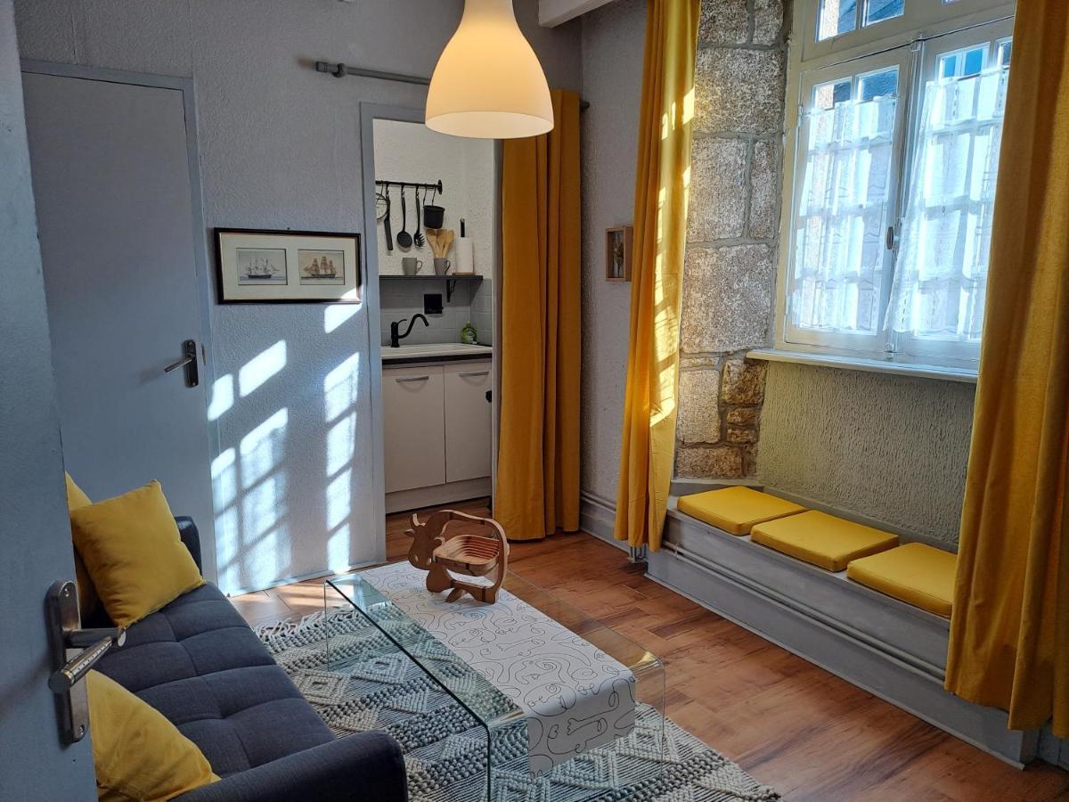 Ty Ma Gourdadou Apartment Saint-Pol-de-Leon Bagian luar foto