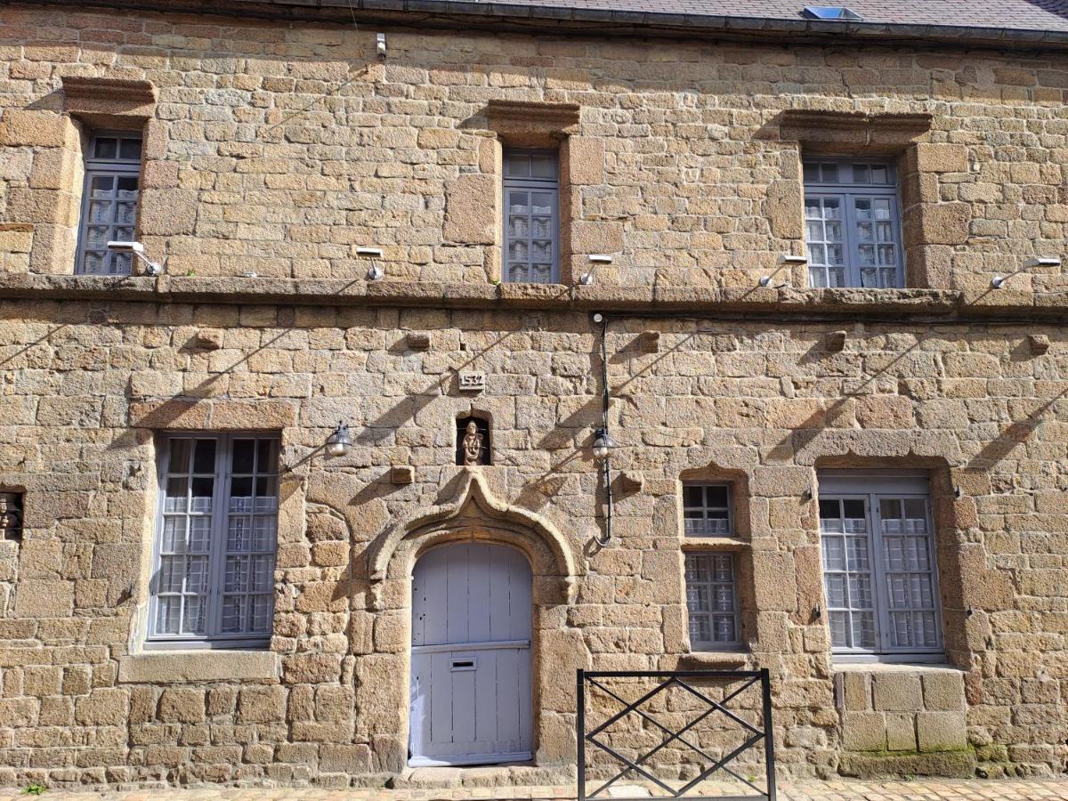 Ty Ma Gourdadou Apartment Saint-Pol-de-Leon Bagian luar foto